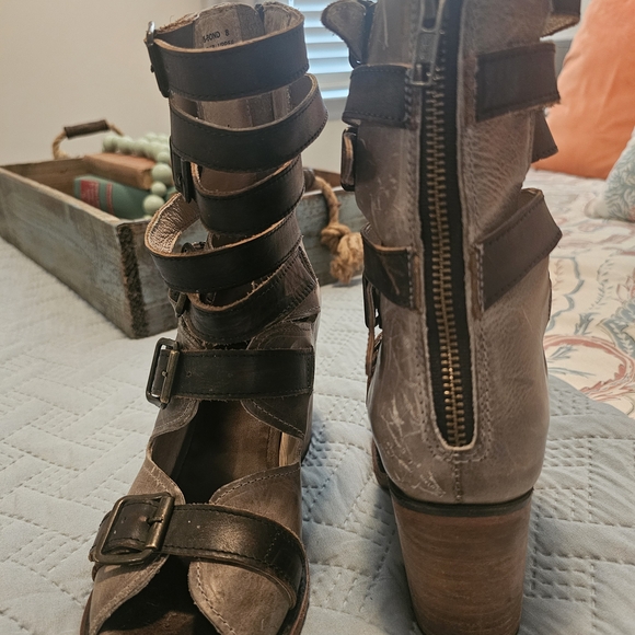 Freebird by Steven Distressed Brown Multi-Buckle Heeled Boots - Picture 2 of 3